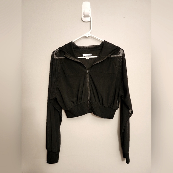 Forever 21 Black Mesh Net Zip-up Crop Top Cropped Hoodie Jacket Size Sma… - Picture 2 of 5